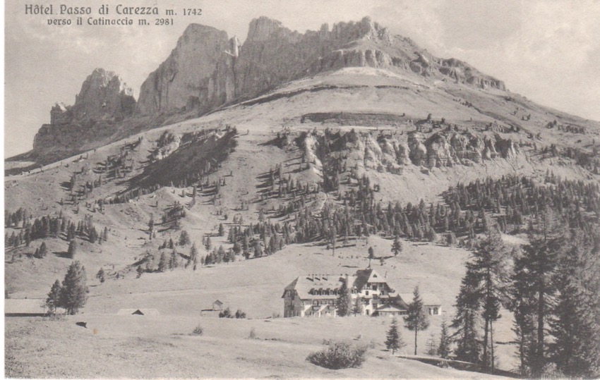 Hotel Passo di Carezza m. 1742 verso il Catenaccio m. …