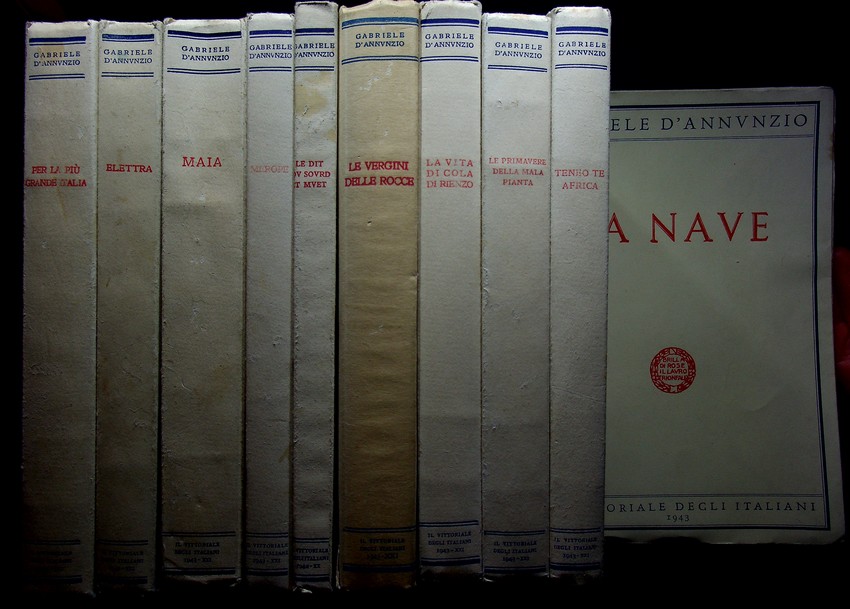 Insieme di 10 romanzi ben tenuti: Le dit du sourd …