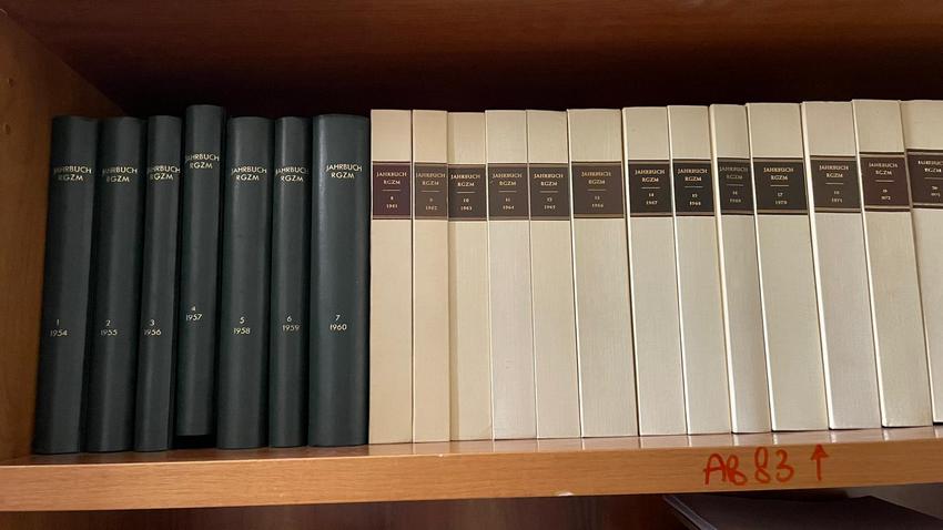 Jahrbuch des RÃ¶misch-Germanischen Zentralmuseums Mainz: 1. Jahrgang (1954) - 44. …