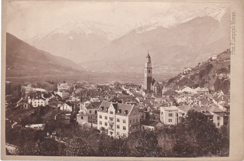 Meran. Landstrasse nÃ¤chst dem Curchause.