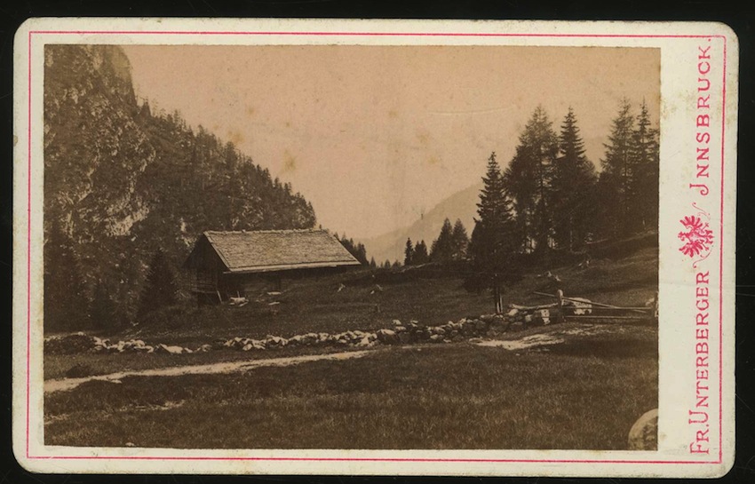 Monte Pelmo von der Strasse nach Cortina. Monte Pelmo sulla …