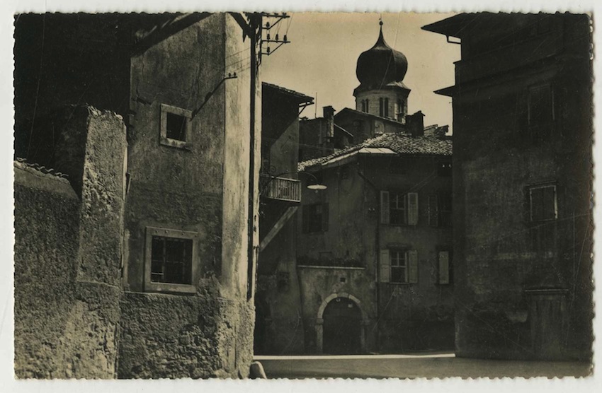 Piazza Bellesini, Trento.