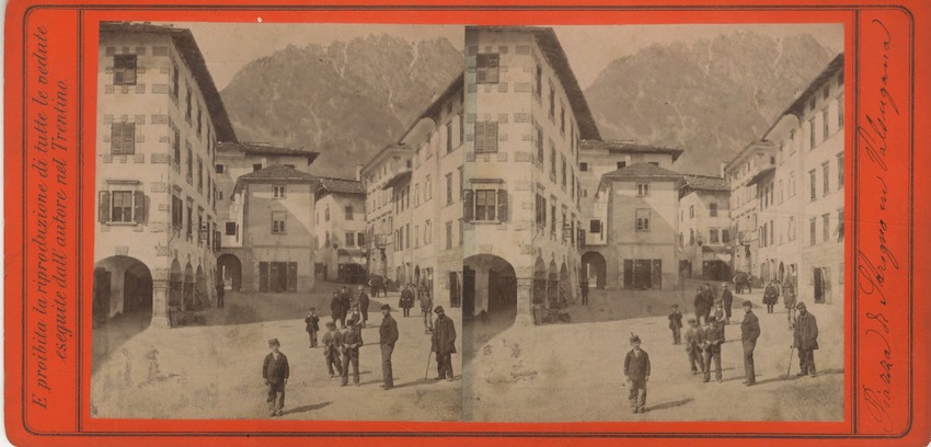 Piazza di Strigno in Valsugana.