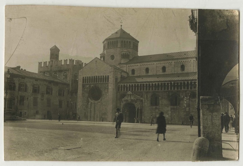 Piazza Duomo, Trento.