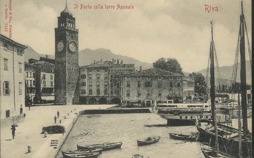 Riva, Il porto colla torre Aponale.