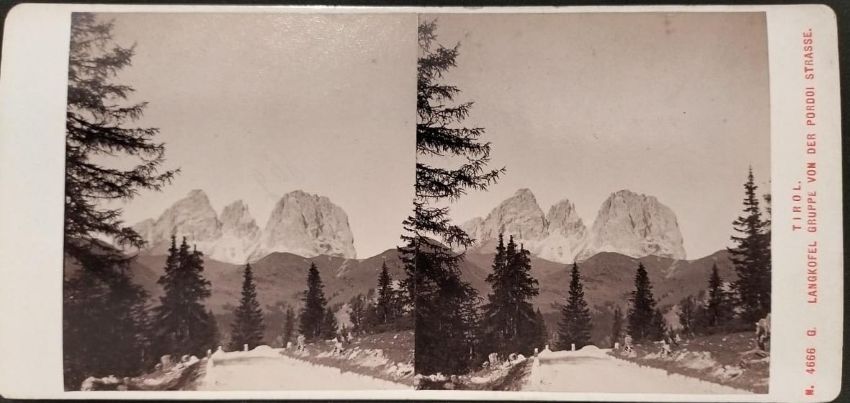 Tirol. Langkofel Gruppe von der Pordoi Strasse. N. 4666.