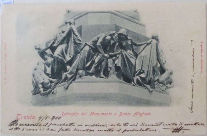 Trento - Dettaglio del Monumento a Dante Alighieri.