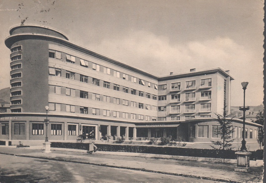 Trento - Grande Albergo in Piazza Dante.