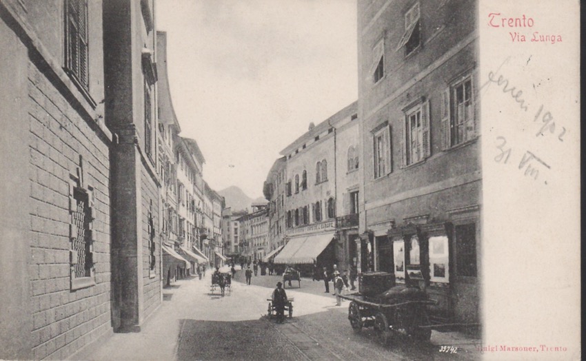 Trento - Via Lunga.