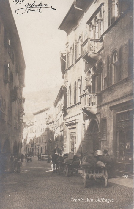 Trento - Via Suffragio.