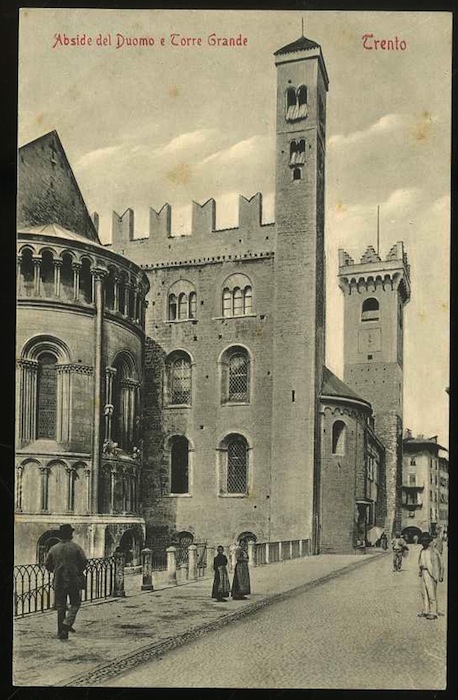 Trento. Abside del Duomo e Torre Grande.