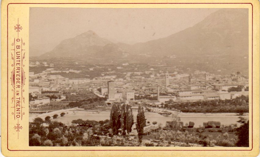 Trento veduta dall'Ovest.