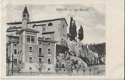 Trento, Via Grazioli.