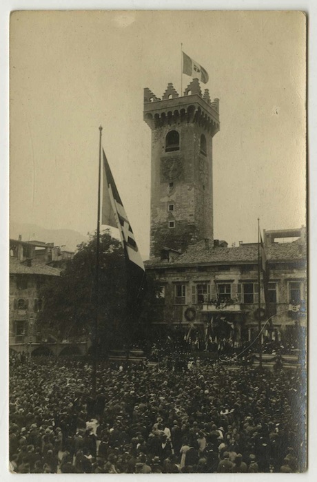 Visita del re Vittorio Emanuele III a Trento.