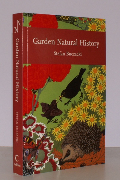 New Naturalist 102. Garden Natural History. First Paperback Edition; NN …