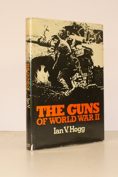 The Guns of World War II. A Macdonald Illustrated War …