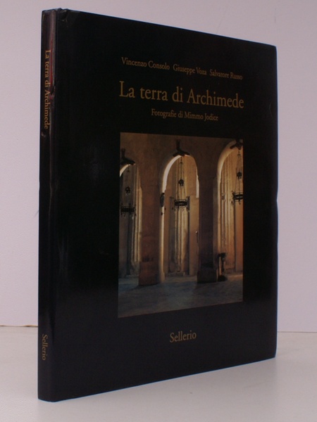La Terra di Archimede. Fotografi di Mimmo Jodice. NEAR FINE …