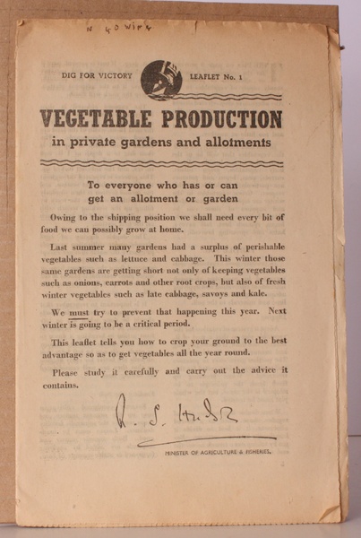 Dig for Victory Leaflet No. 1. Vegetable Production. CRISP, CLEAN …