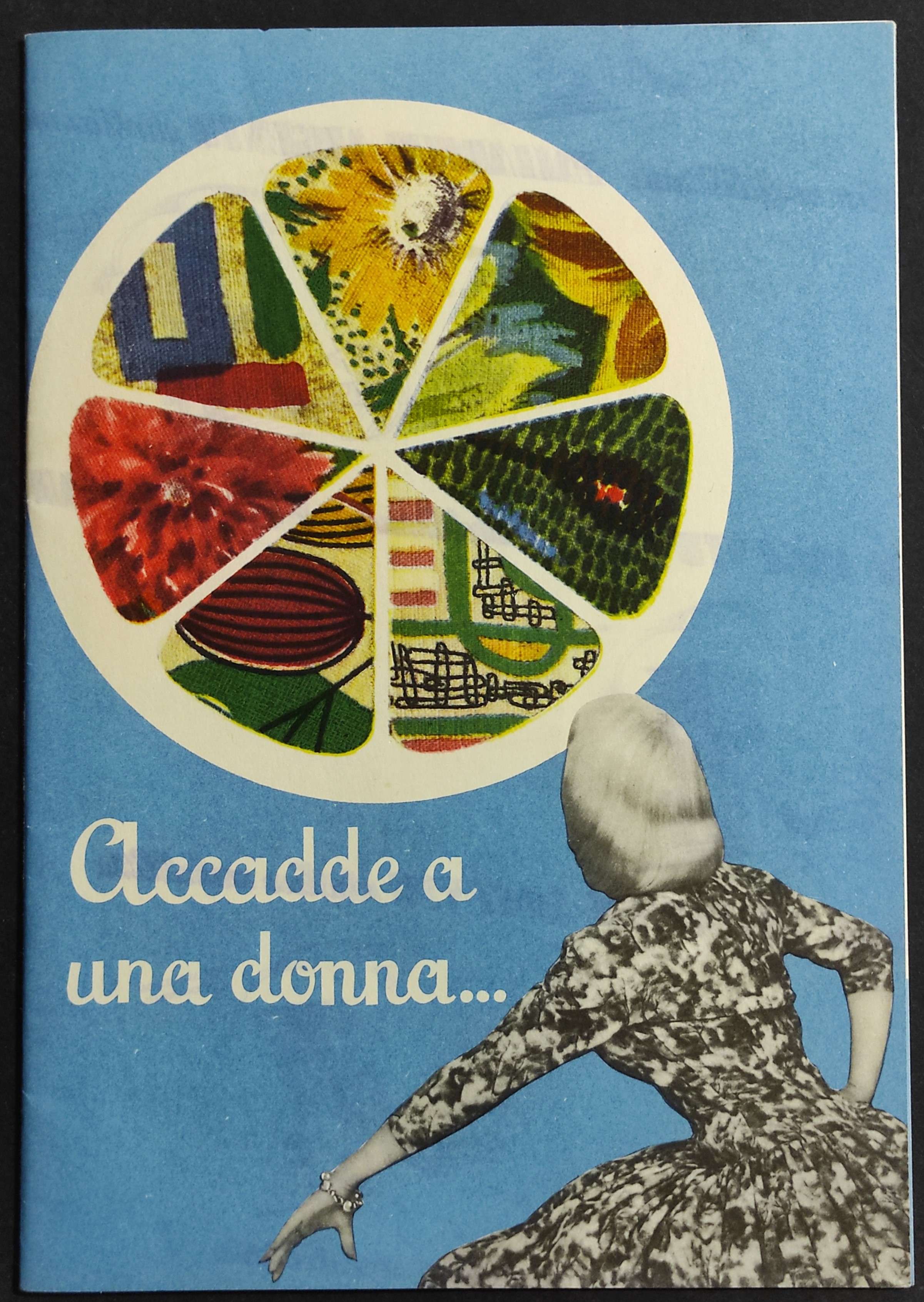 Accade a una Donna. - Libretto Tela Cotone Cannetta - …