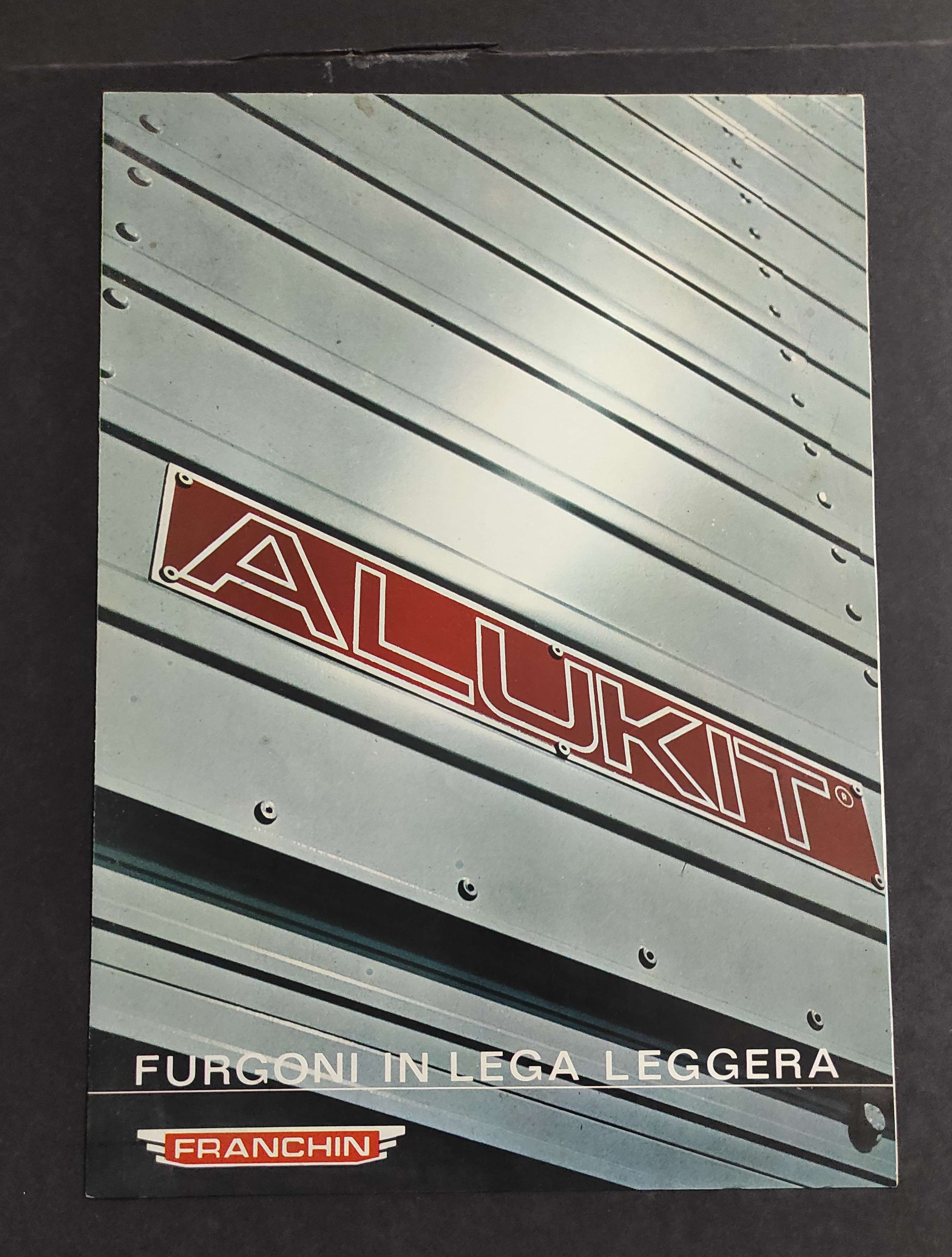 Brochure Camion - Alukit - Furgoni in Lega Leggera - …