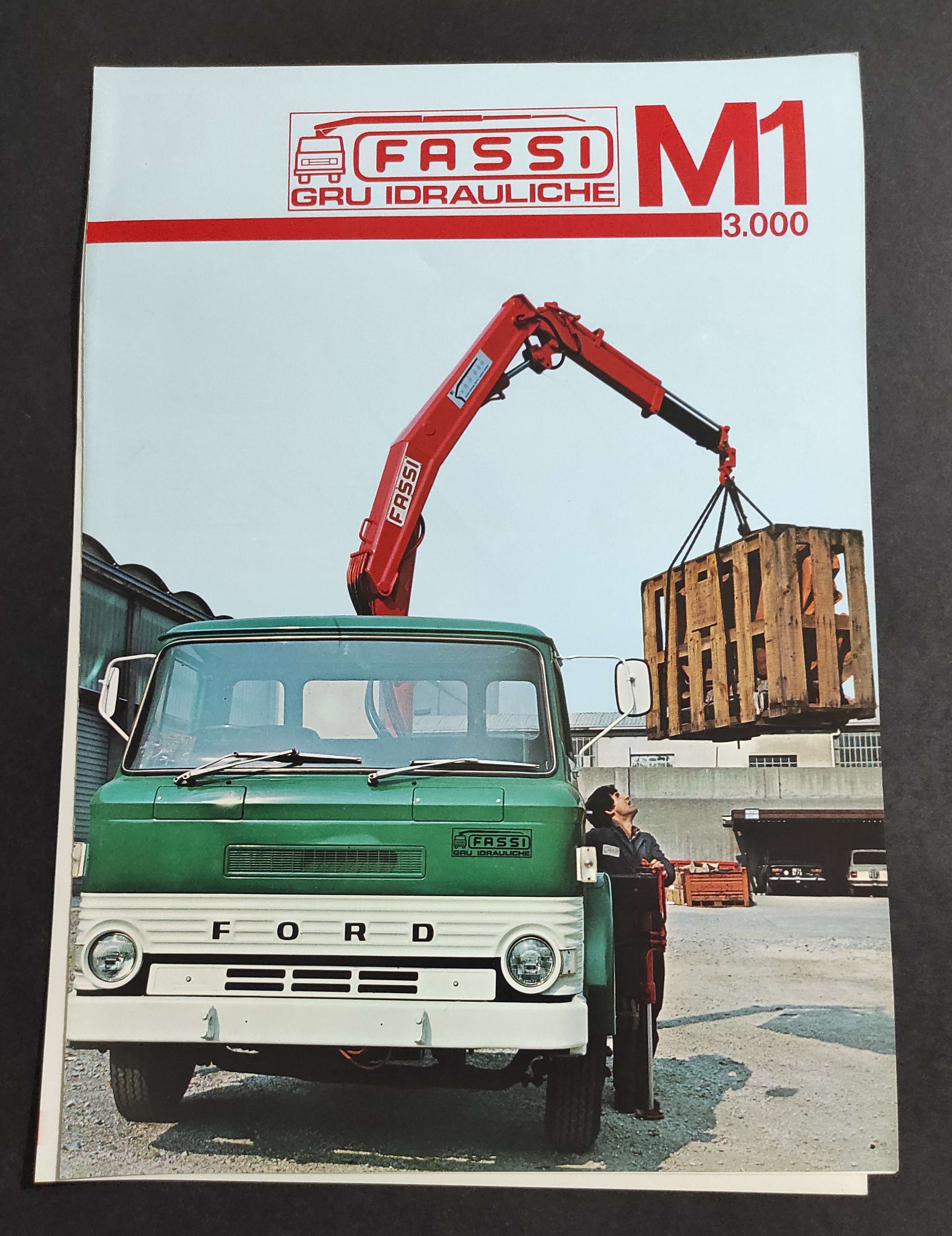 Brochure Camion - Fassi Gru Idrauliche - M1 - 3.000