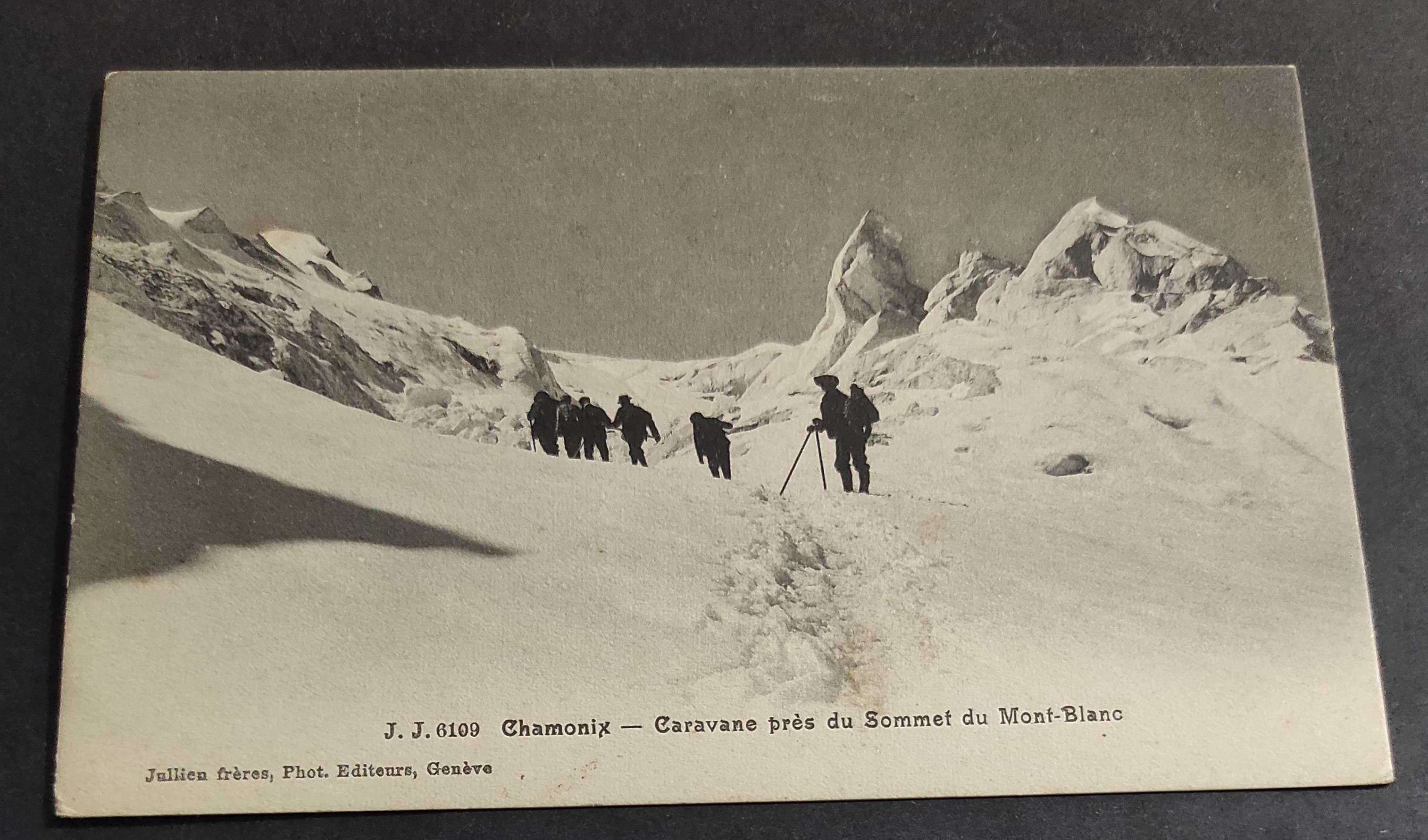 Cartolina Chamonix - Caravane Près du Sommet du Mont-Blanc