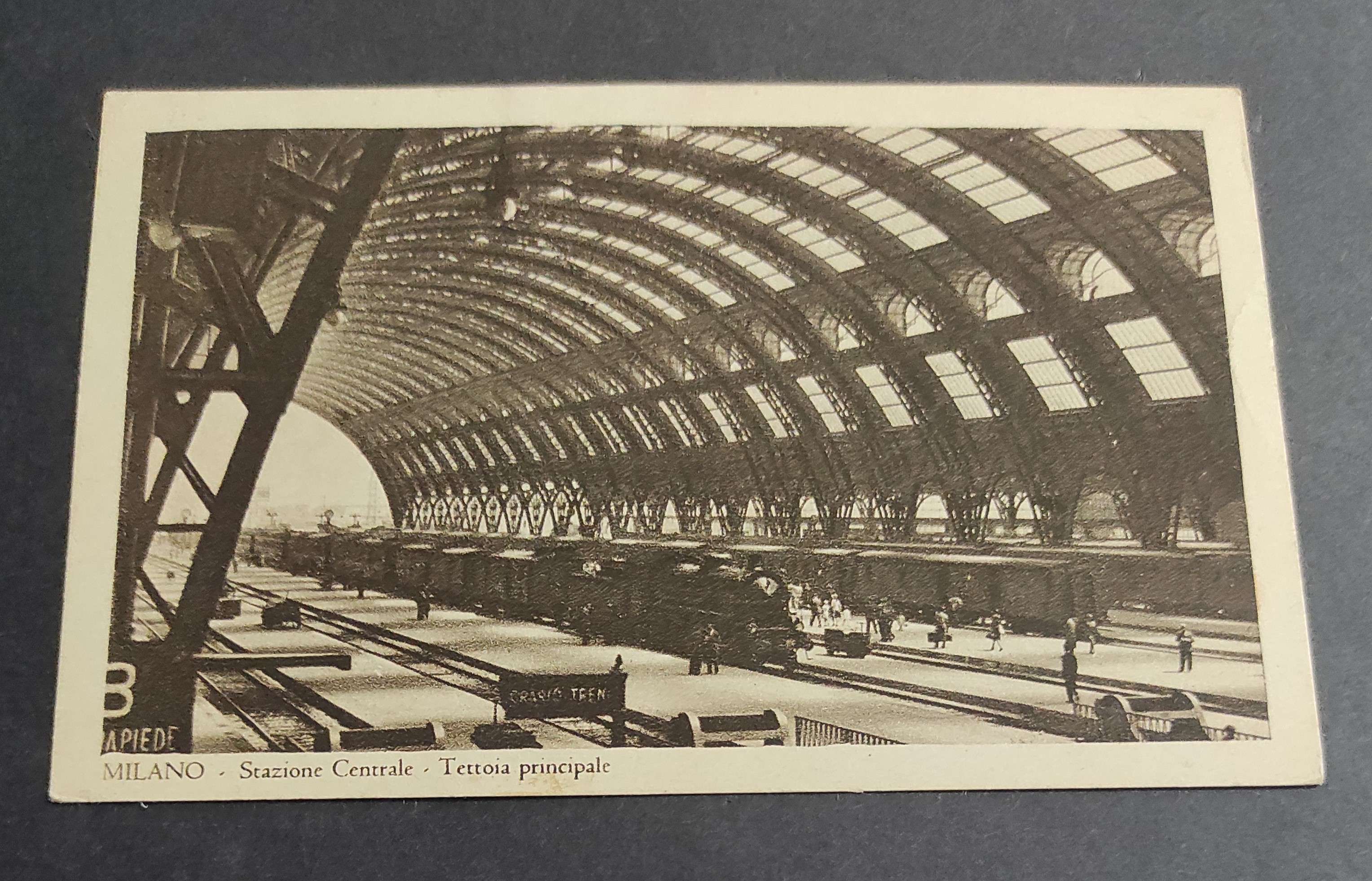 Cartolina Milano - Stazione Centrale - Tettoia Principale