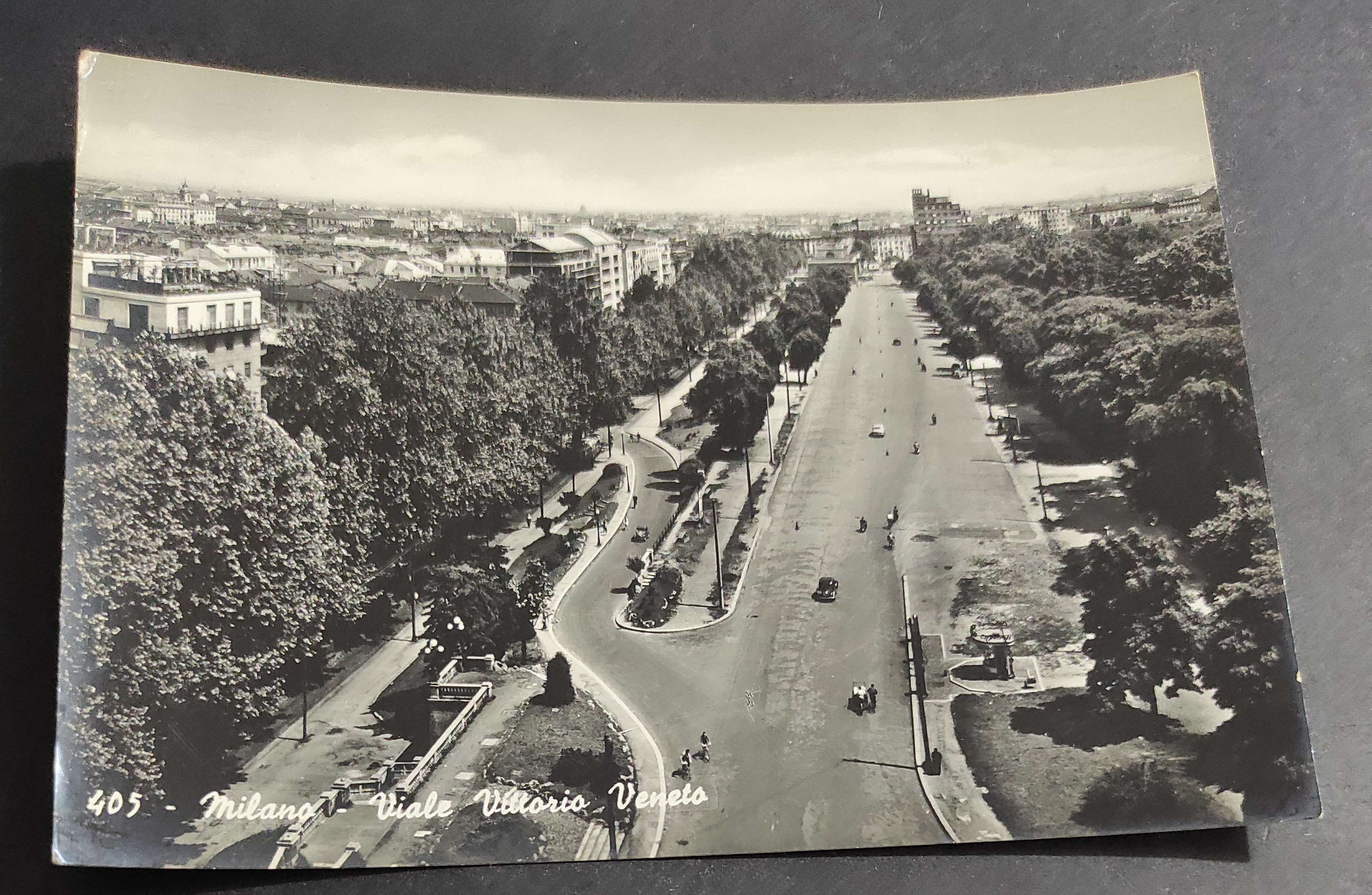Cartolina Milano - Viale Vittorio Veneto