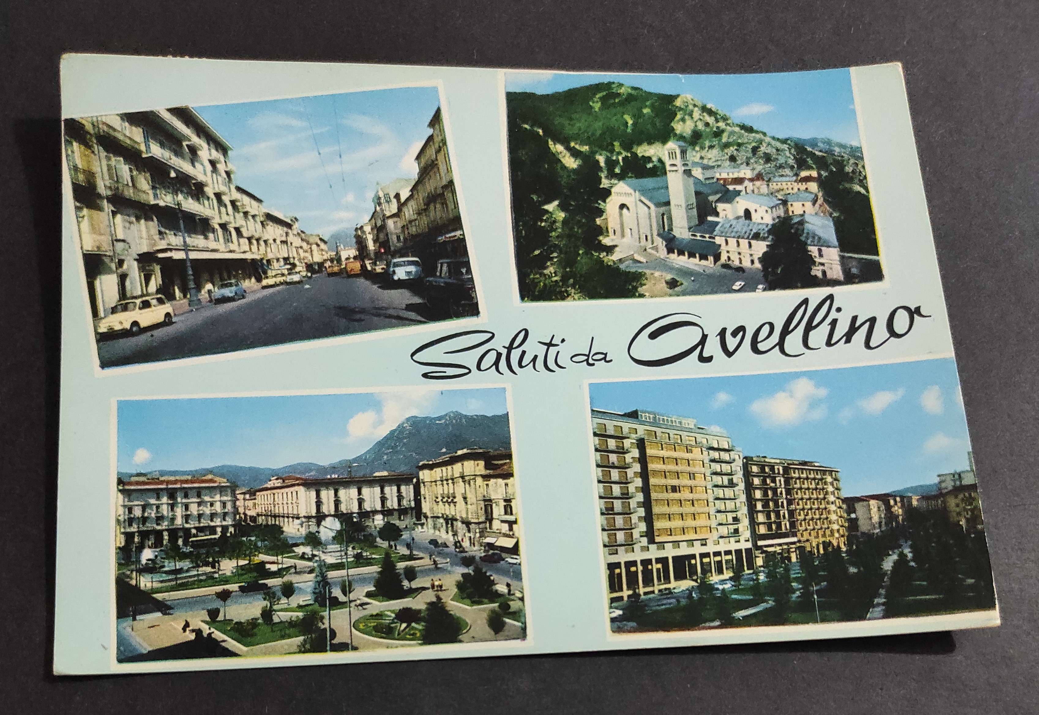 Cartolina Saluti Avellino