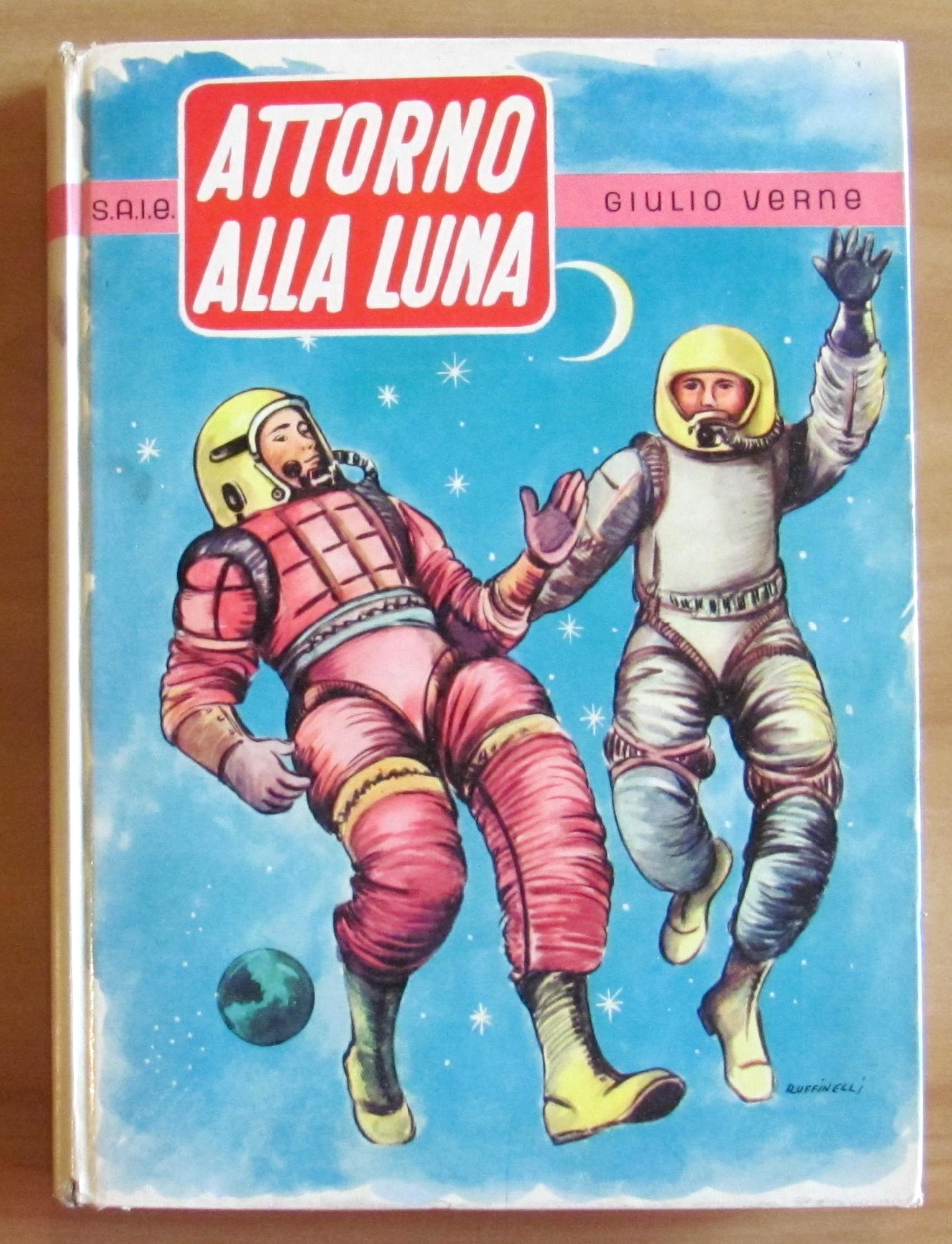 Attorno alla Luna