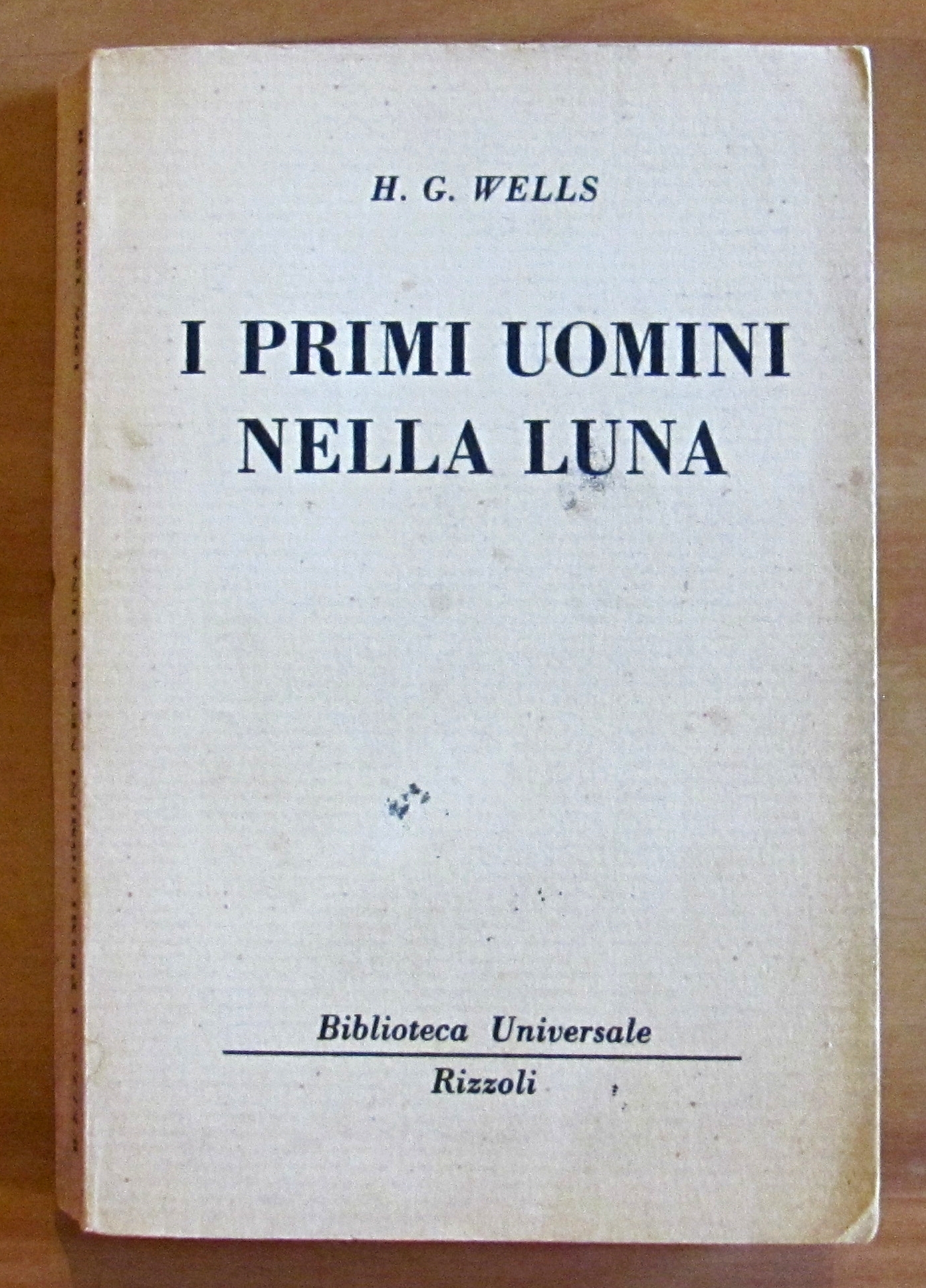 I PRIMI UOMINI NELLA LUNA