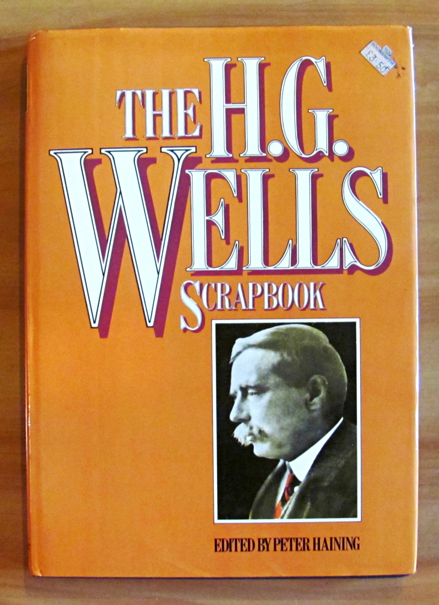 THE H.G. WELLS SCRAPBOOK