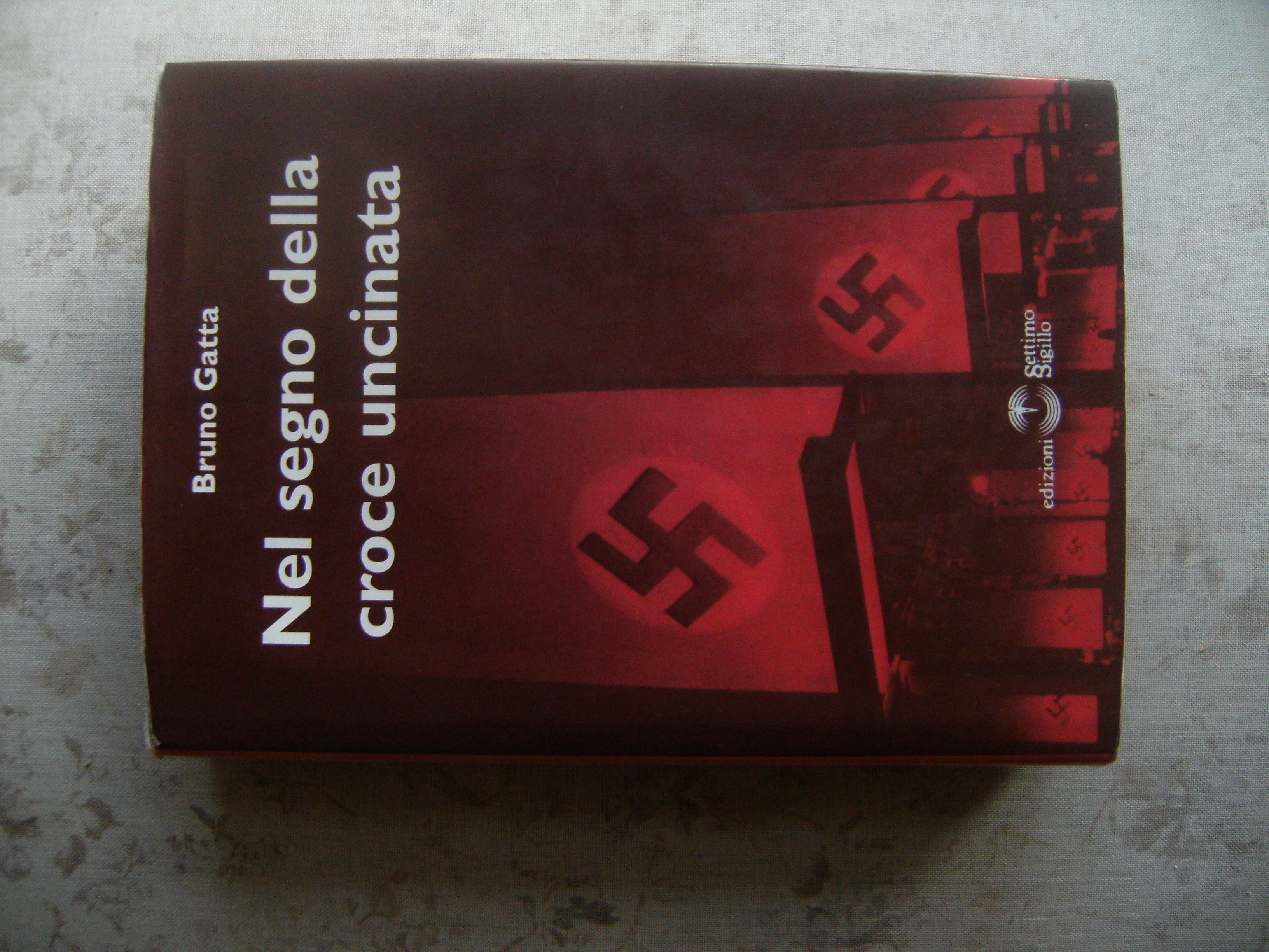 NEL SEGNO DELLA CROCE UNCINATA