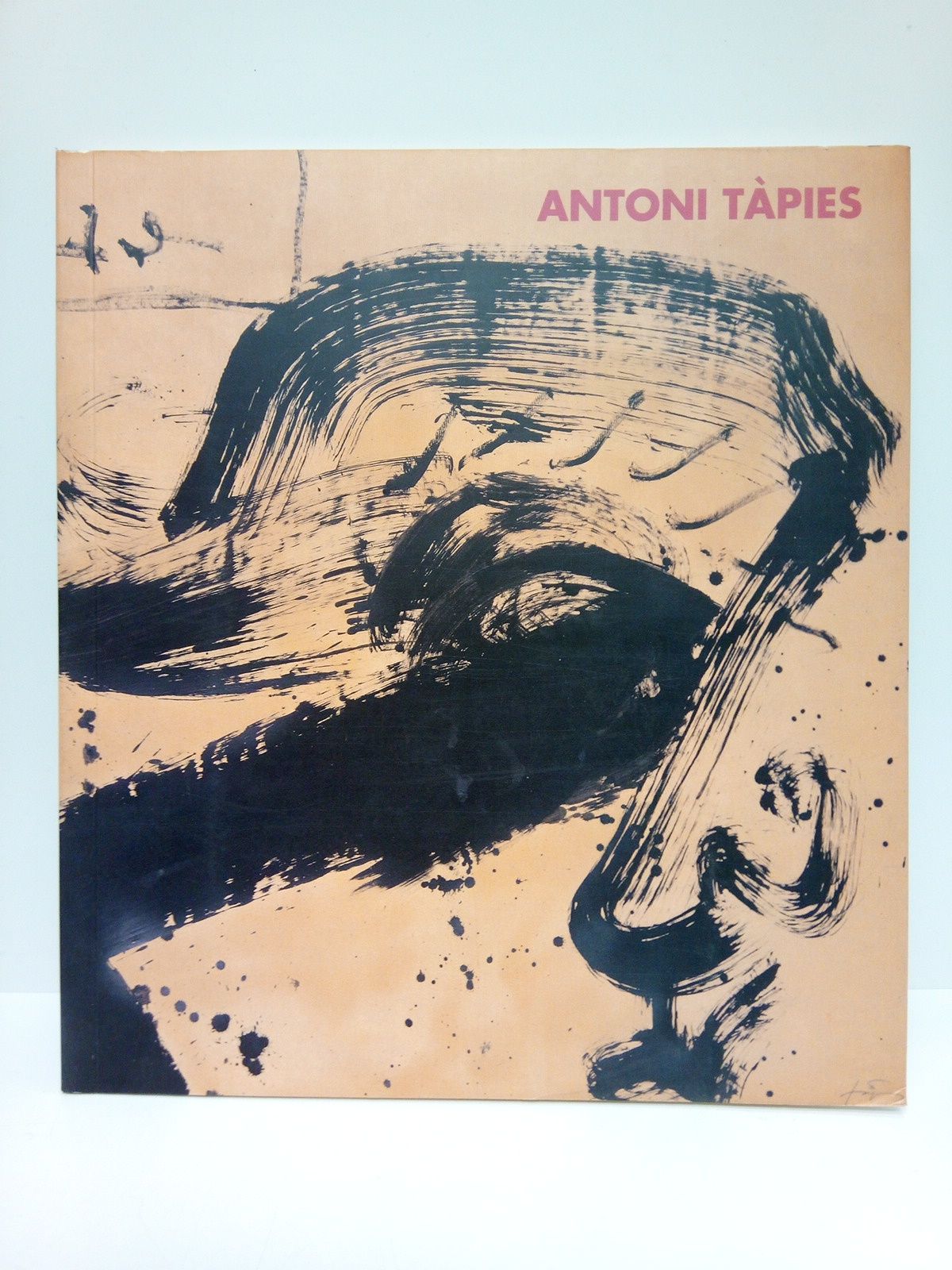Antoni Tàpies. (Catálogo de la exposición en las Salas, octubre-noviembre …