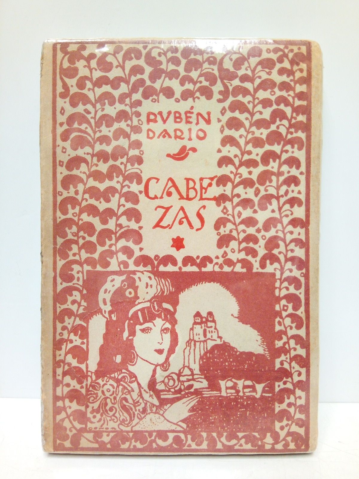 Cabezas: pensadores y artistas; políticos