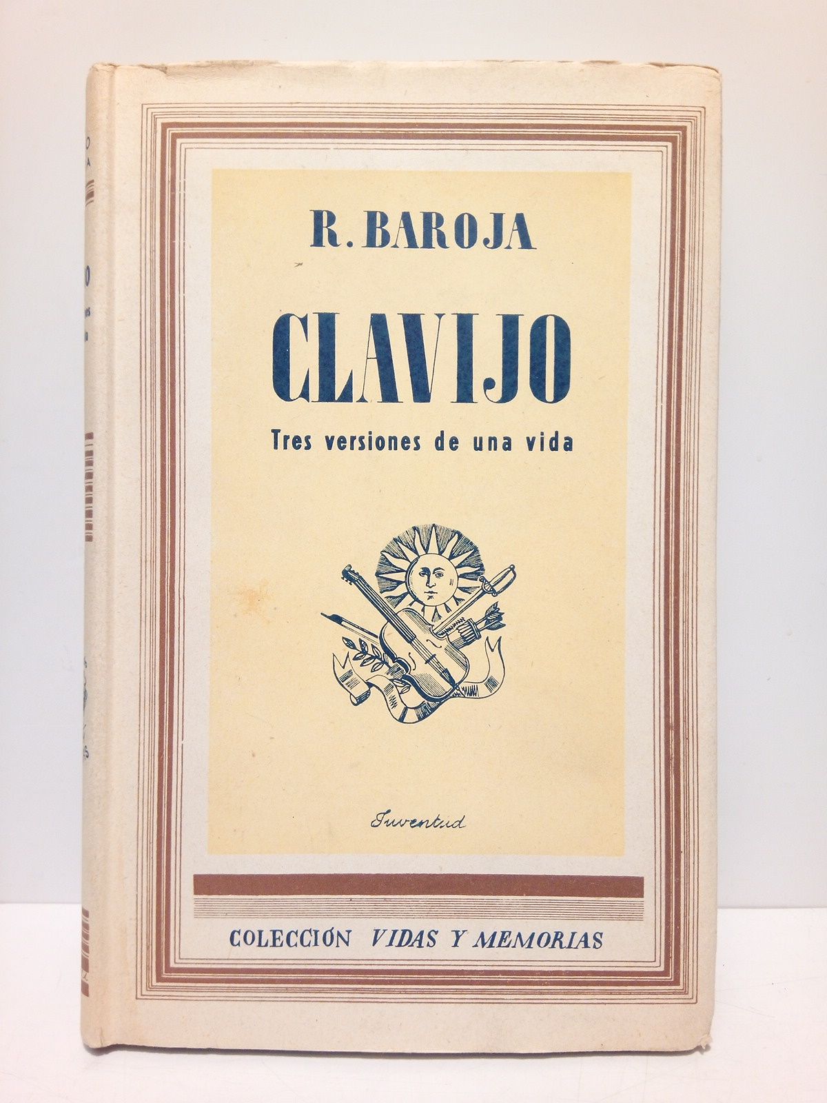 Clavijo: Tres versiones de una vida