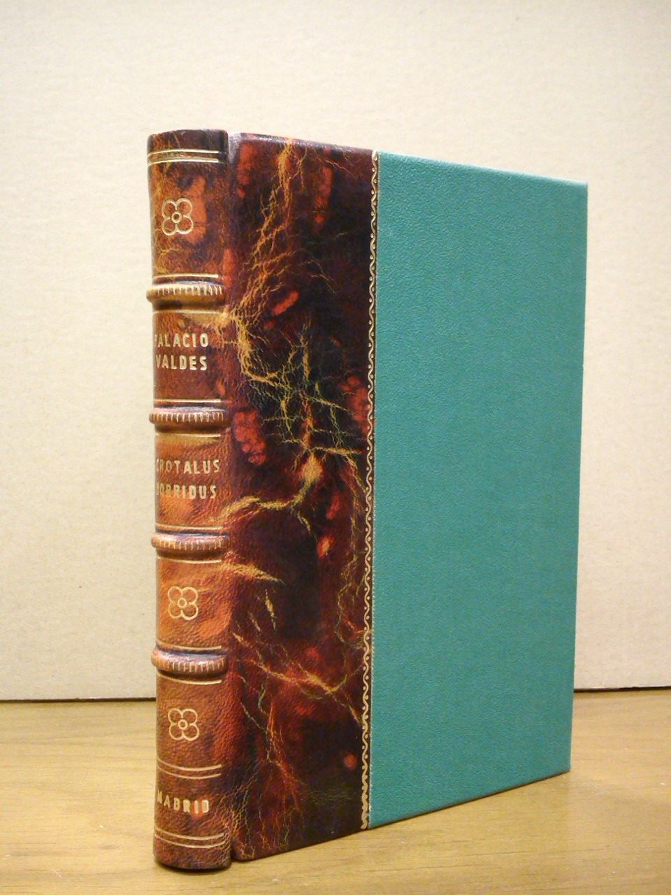 Crotalus horridus. [SIGUE] Lola Lee, por Félix de Aramburu y …