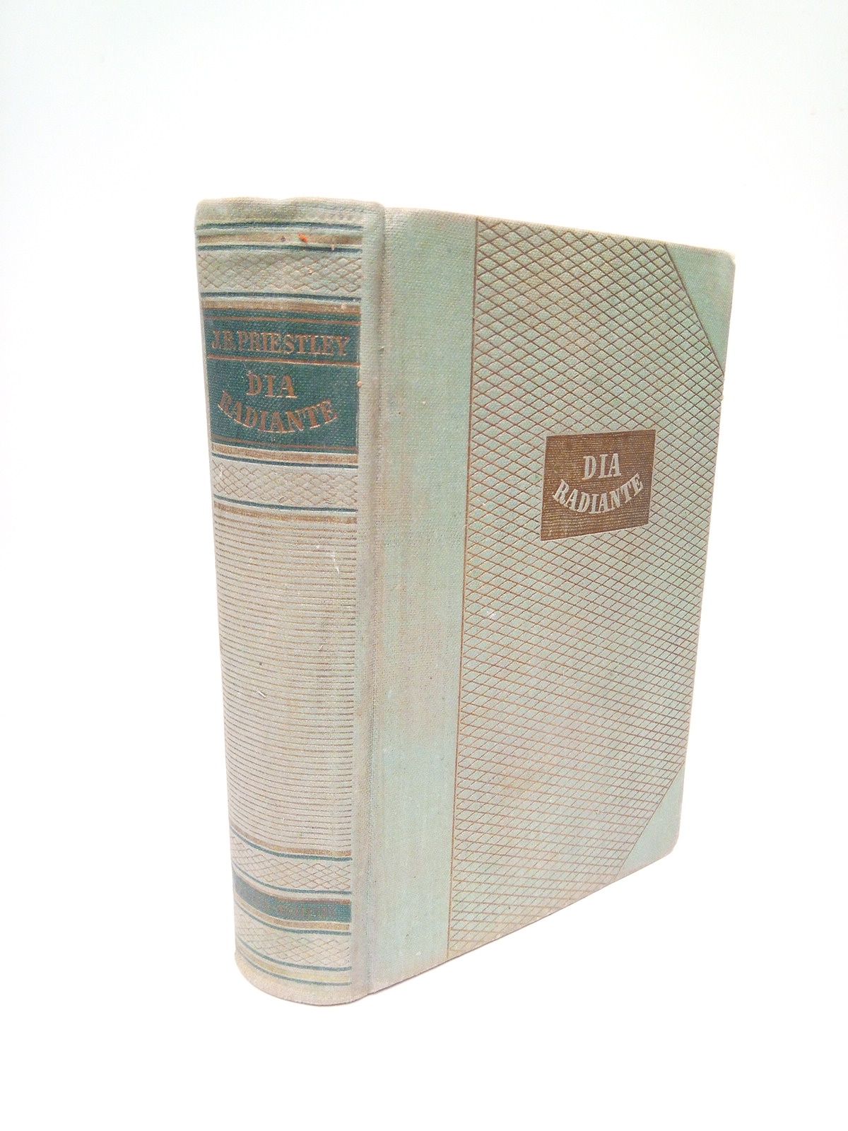 Día radiante / Traducción del inglés por Eduardo de Guzmán