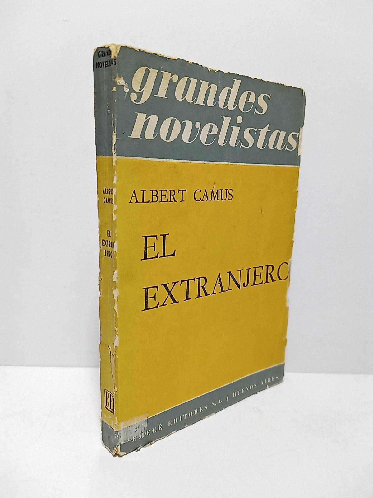 El Extranjero (novela) / Traducción de Bonifacio del Carril