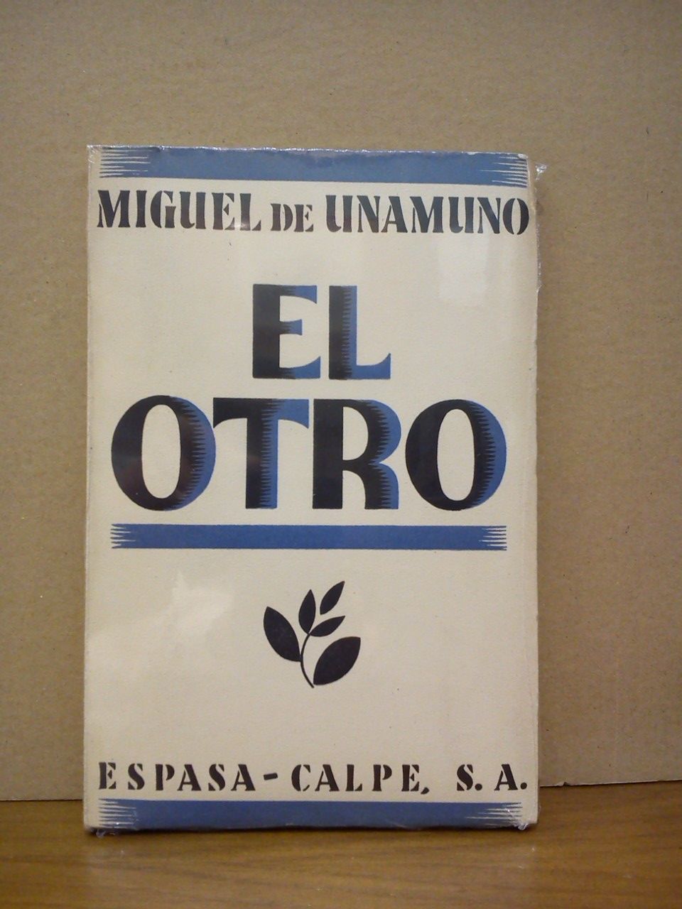 El Otro. (Misterio en tres jornadas y un epílogo)