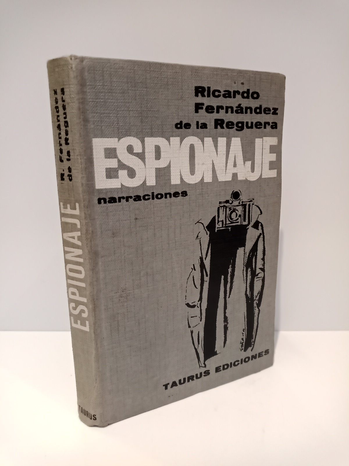 Espionaje. (Relatos)