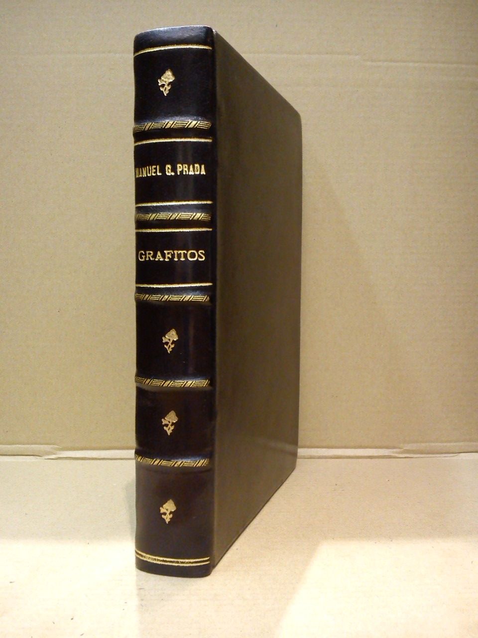 Grafitos. (Poesías) / Advertencia del editor, por Alfredo González-Prada