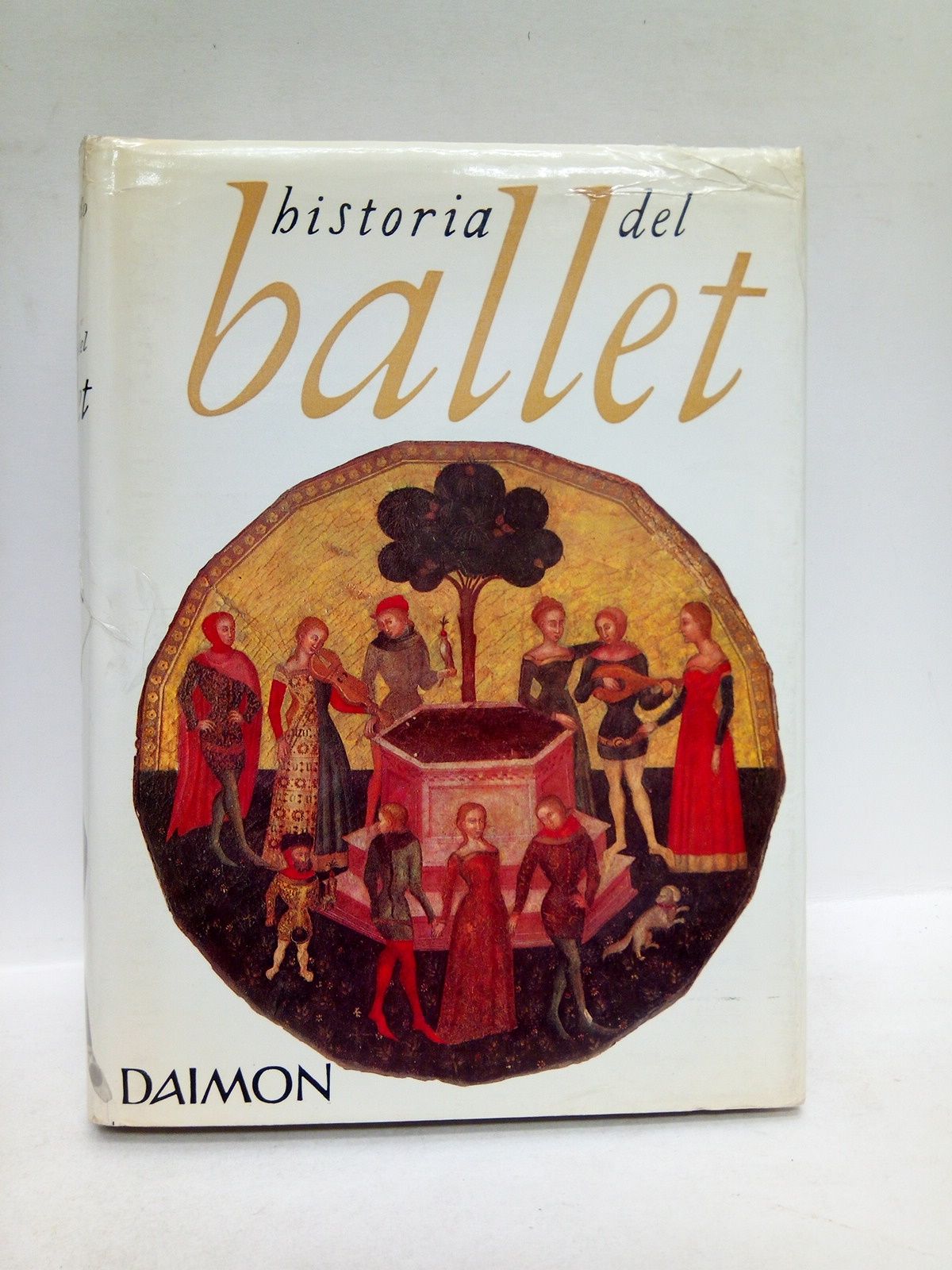 Historia del ballet / Traducción de Antonio G. Valiente