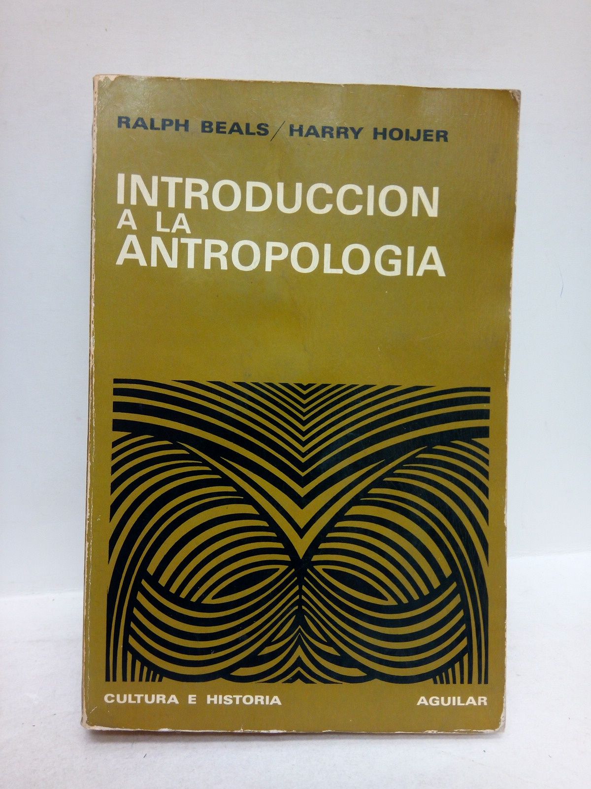 Introducción a la antropología / Con la colaboración de Virginia …