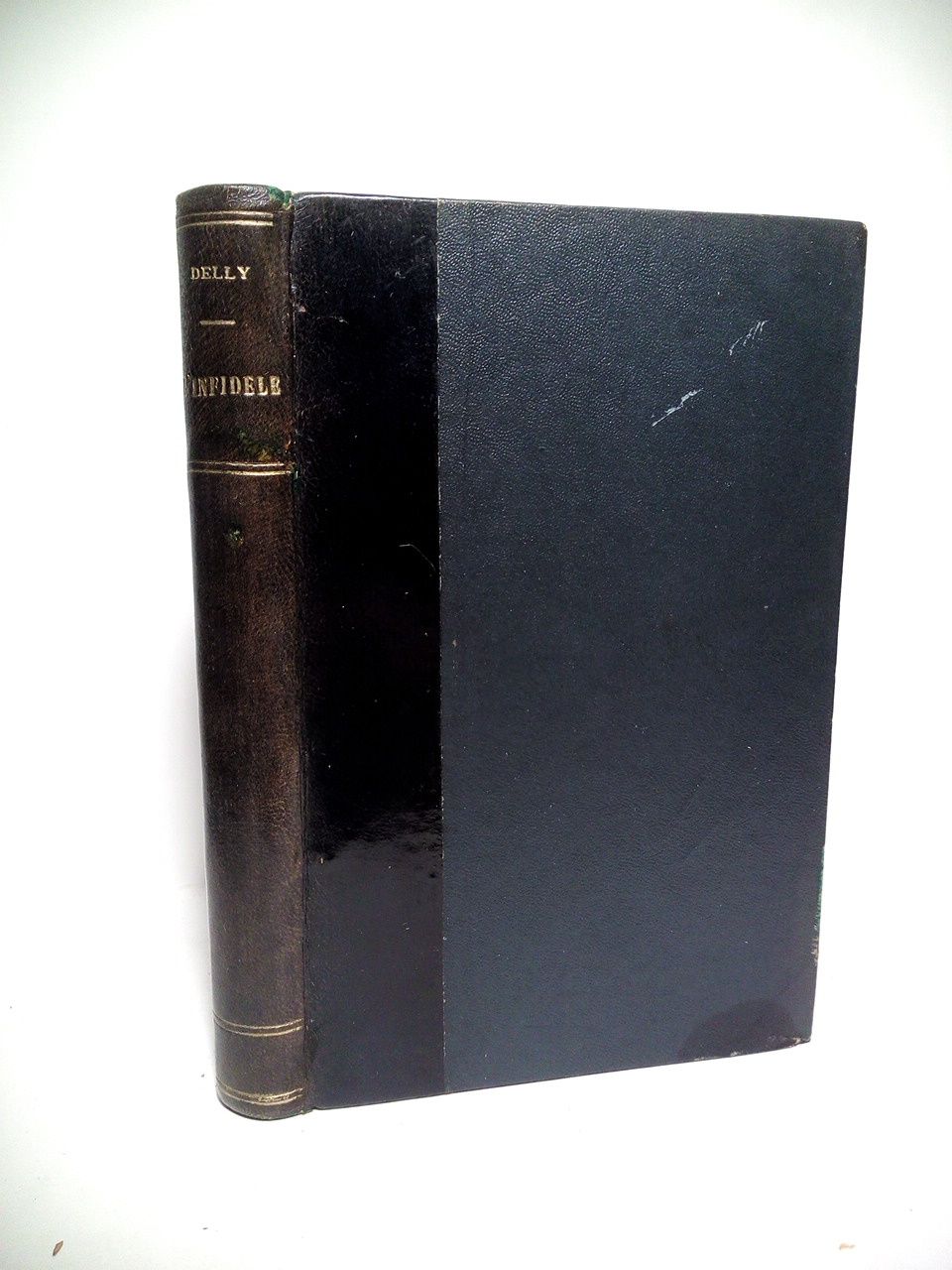 L'infidèle. (Roman)