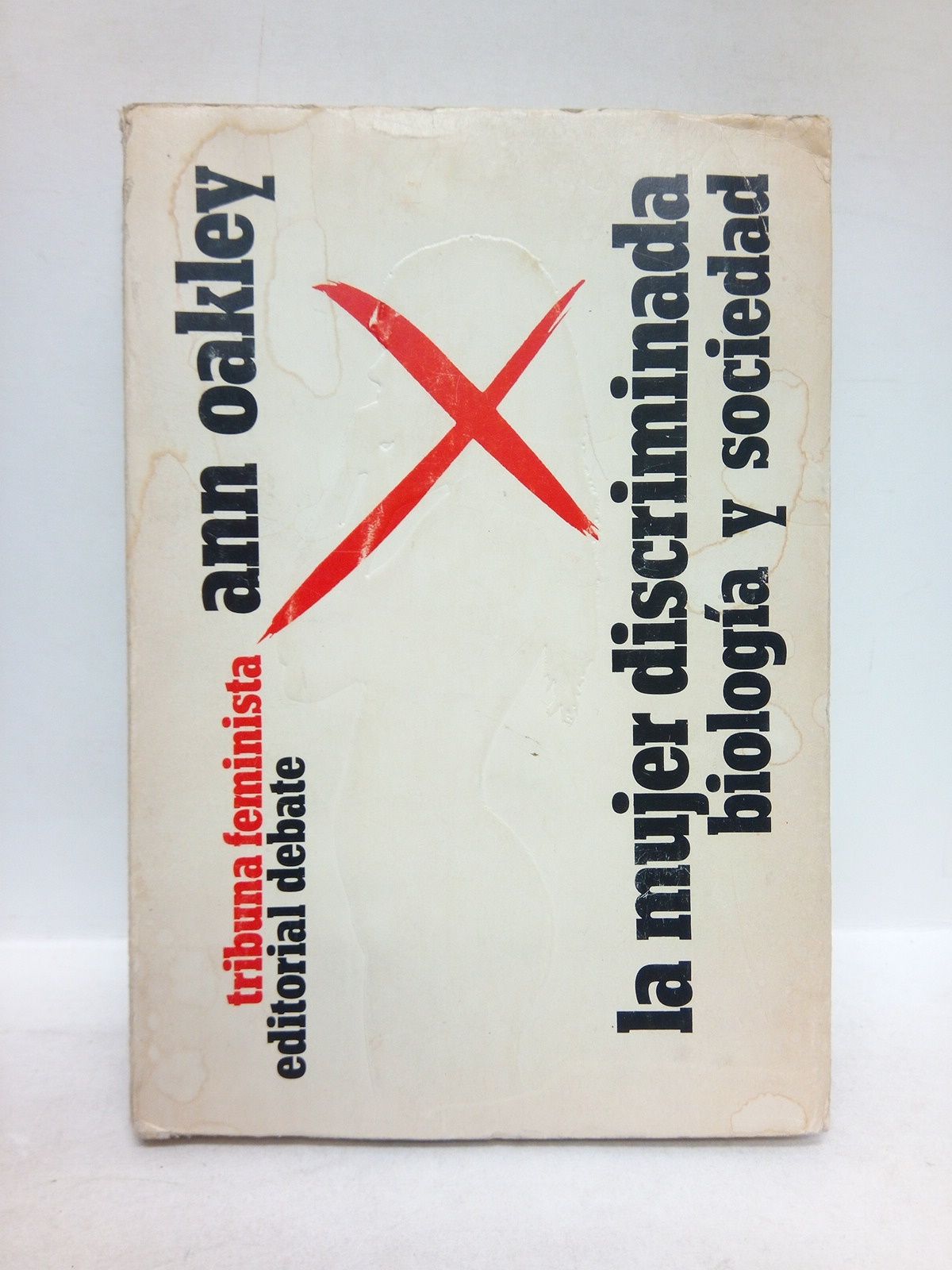 La mujer discriminada: biología y sociedad