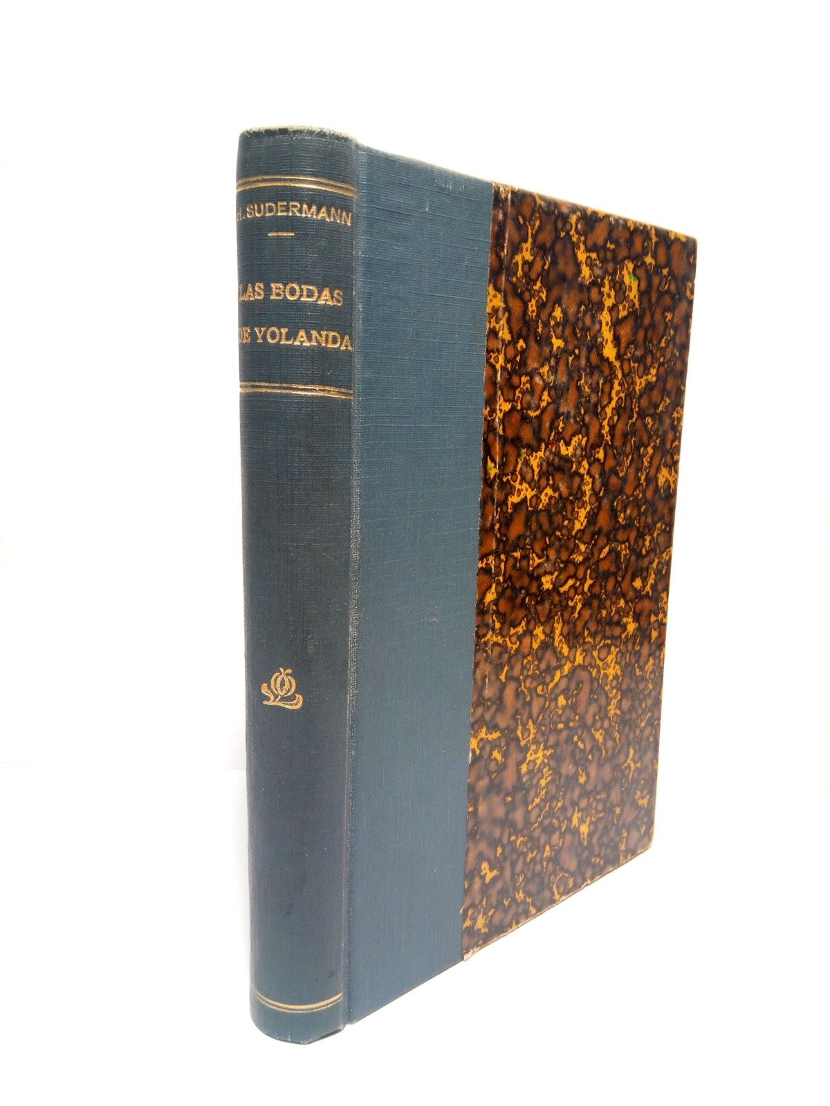 Las bodas de Yolanda / Traducción de Cristóbal Litrán