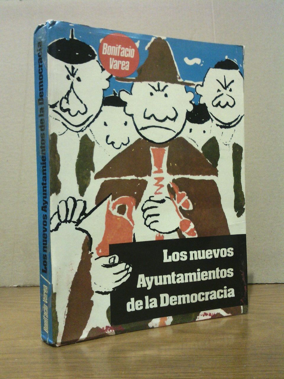 Los nuevos ayuntamientos de la democracia / Prólogo por Antonio …