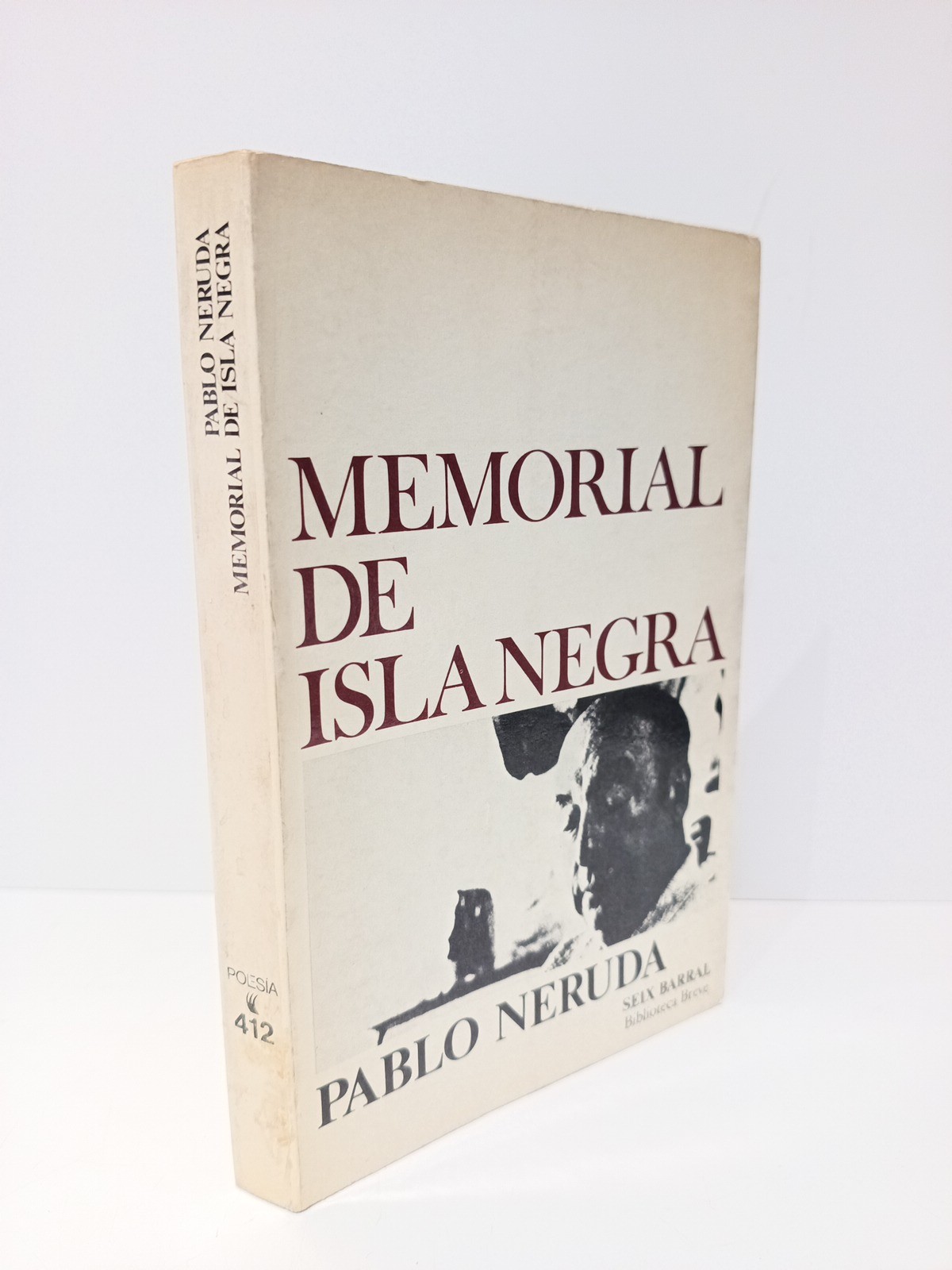 Memorial de Isla Negra. [Poesías]
