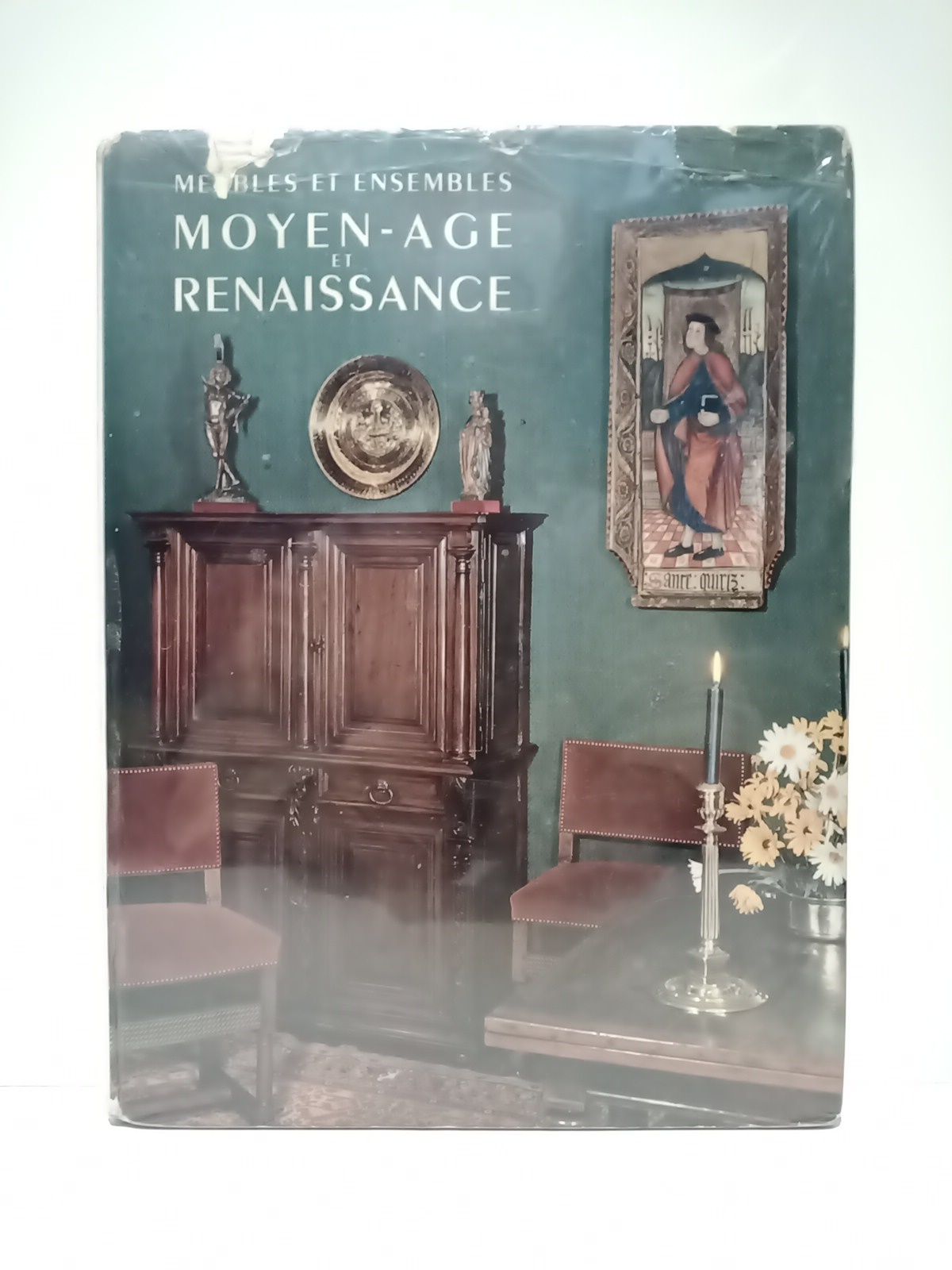 Meubles et ensembles: Moyen age et Renaissance